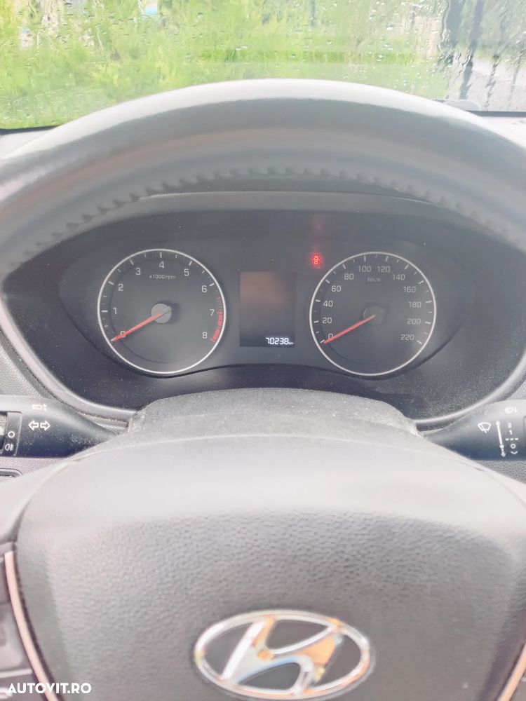 Hyundai i20 1.25 84CP M/T Comfort - 3