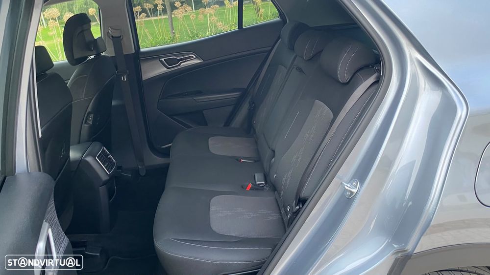 Kia Sportage 1.6 T-GDi Drive - 38