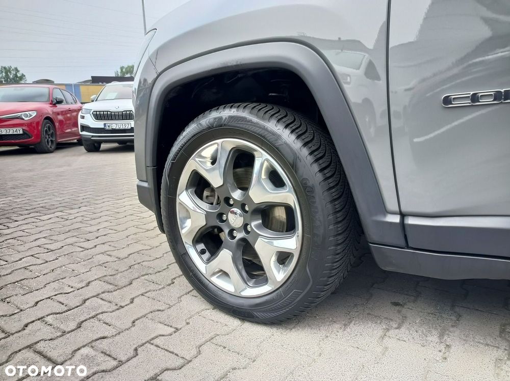 Jeep Compass - 9