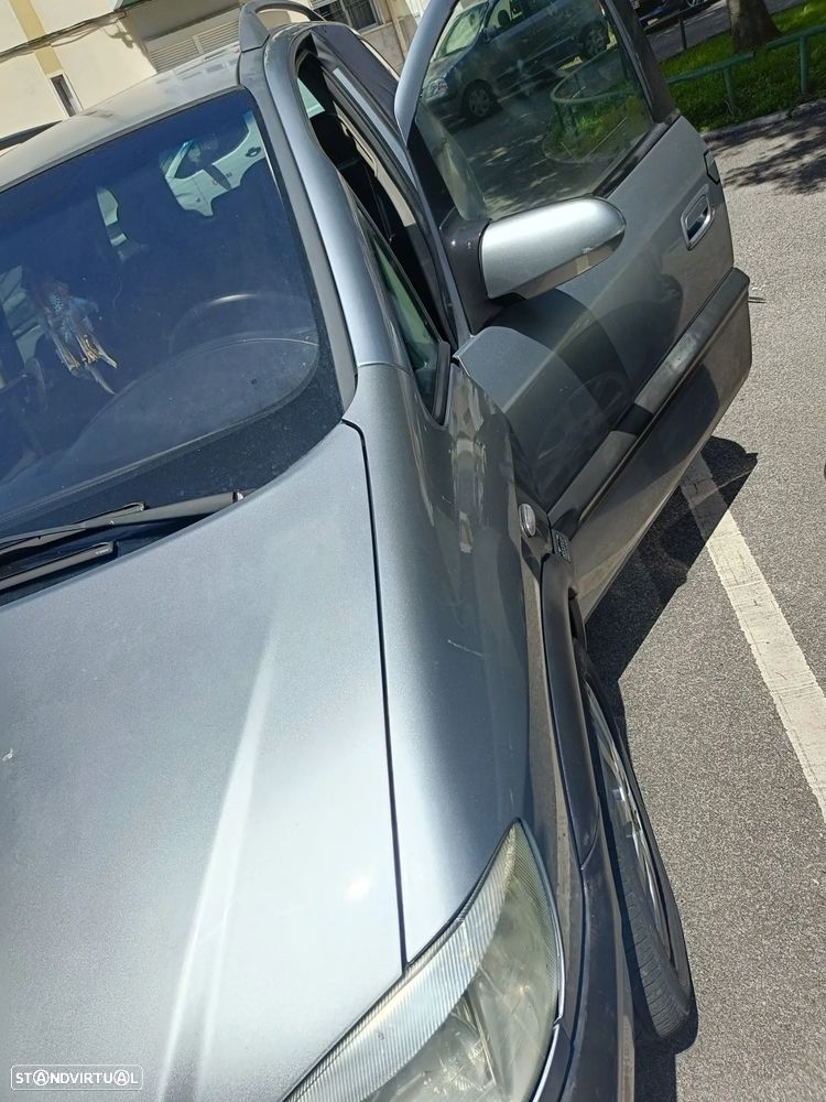 Opel Zafira - 2