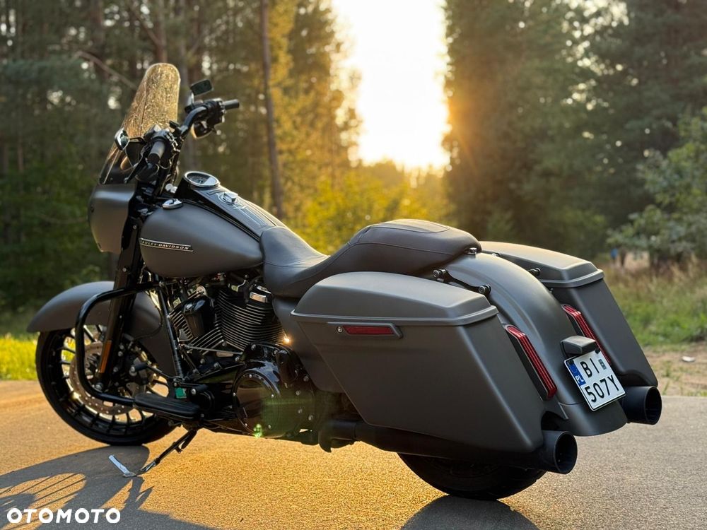 Harley-Davidson Touring Road King - 5