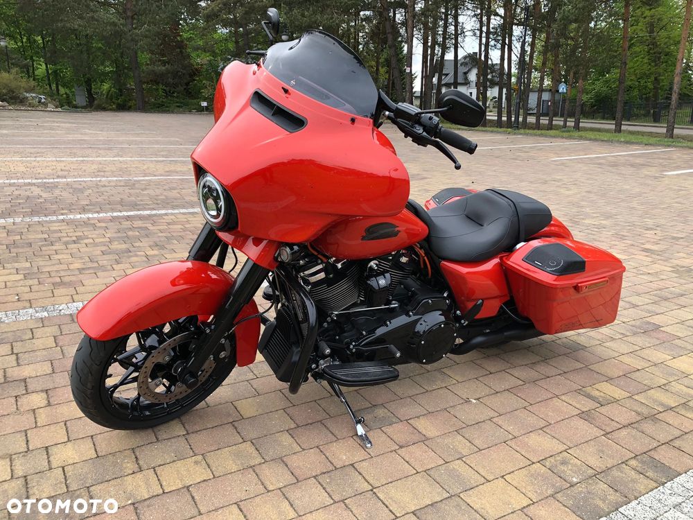 Harley-Davidson Touring Street Glide - 3