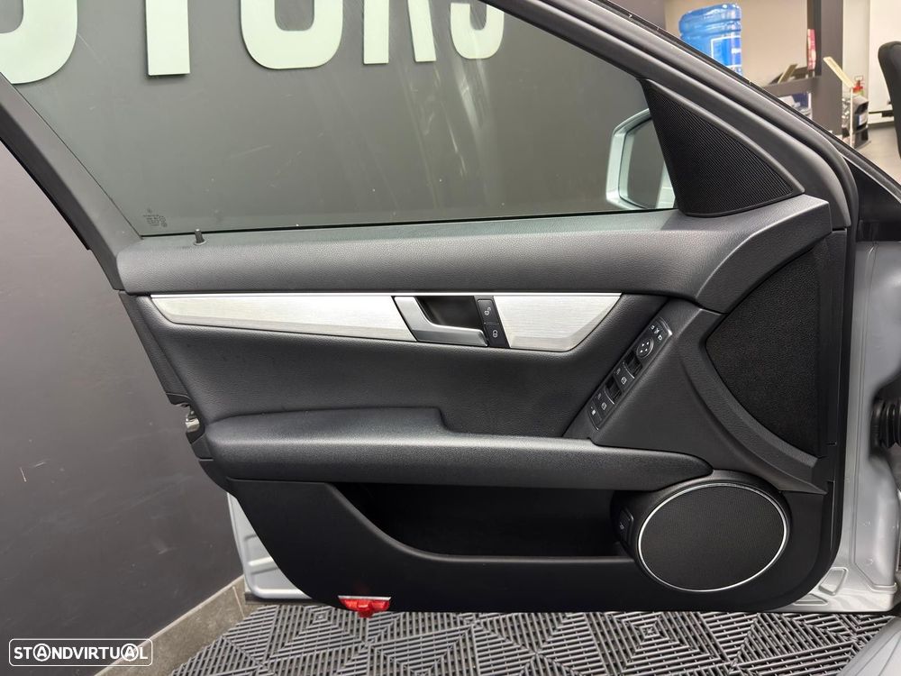 Mercedes-Benz C 220 BlueTEC AMG Line - 16