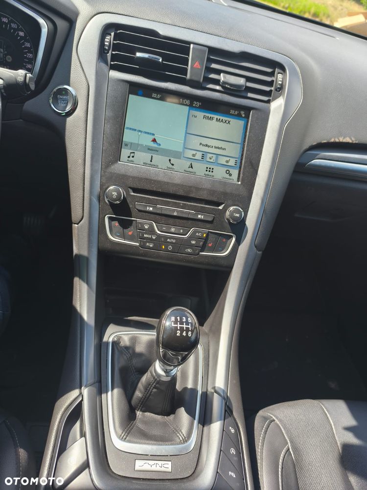 Ford Mondeo 2.0 TDCi Titanium - 23