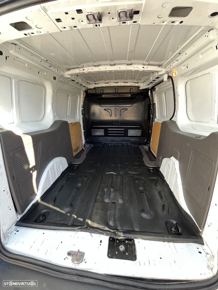Ford Transit Connect - 9