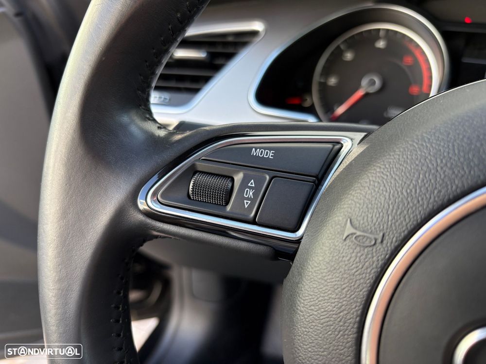 Audi A5 Cabrio 2.0 TDi Multitronic Sport - 12