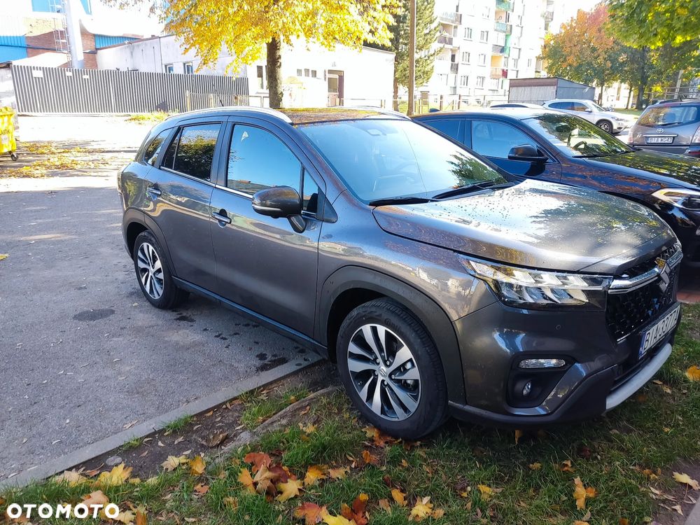 Suzuki SX4 S-Cross 1.5 DualJet Hybrid Elegance Sun 4WD AGS - 3
