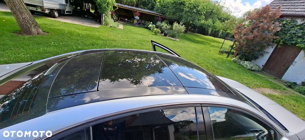 Renault Latitude 3.0 V6 dCi Initiale - 9