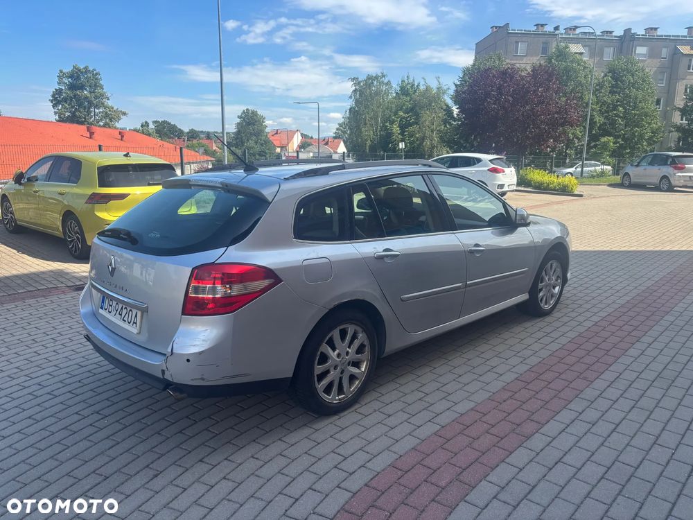 Renault Laguna dCi 150 FAP Dynamique - 9