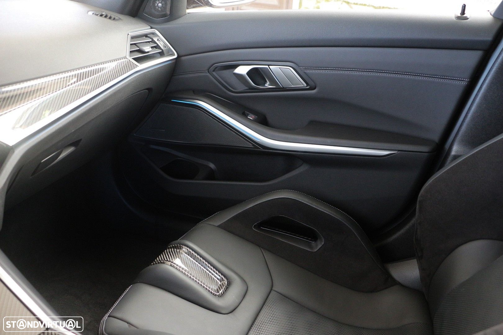BMW M3 Competition xDrive - 25