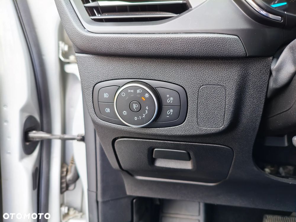 Ford Focus 1.0 EcoBoost SYNC Edition ASS PowerShift - 29