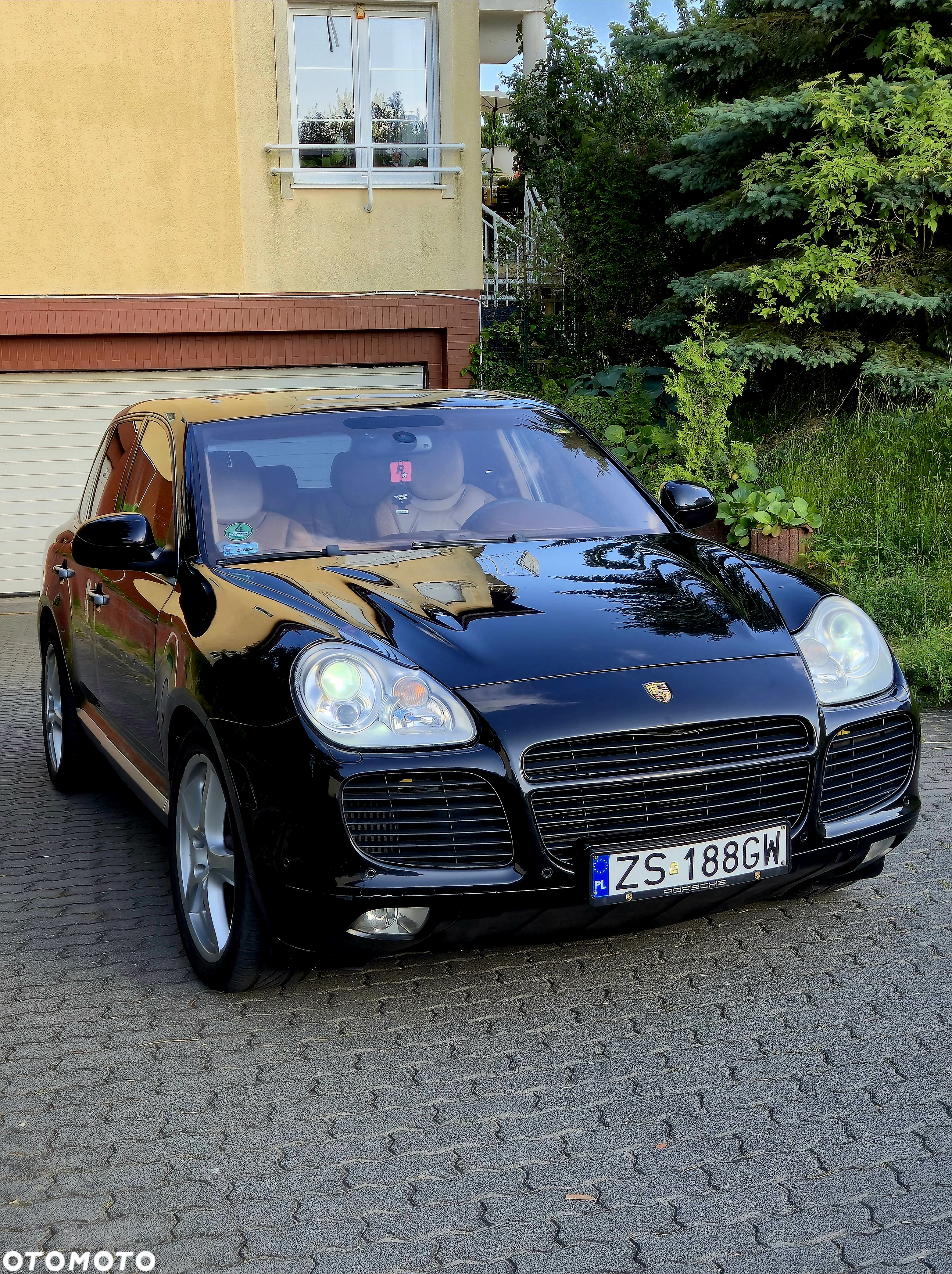 Porsche Cayenne Turbo - 15
