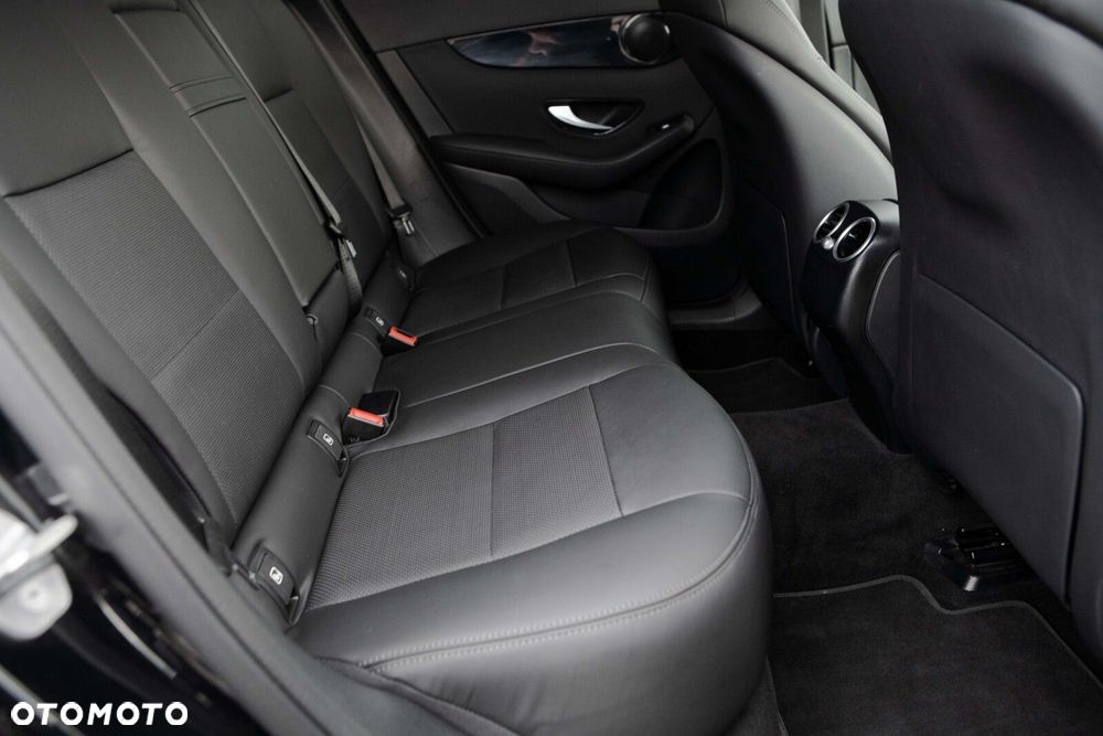 Mercedes-Benz GLC 200 d 4-Matic - 29