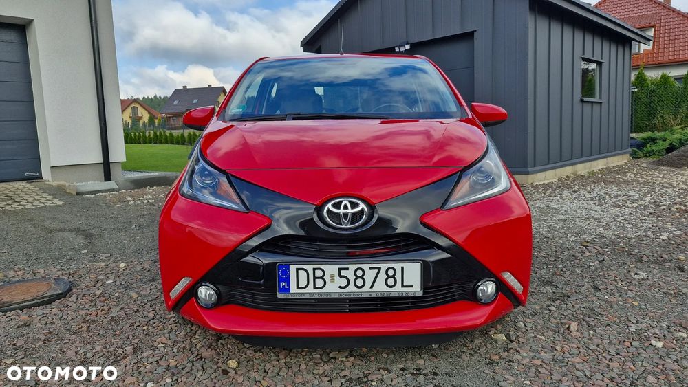 Toyota Aygo x-play - 21