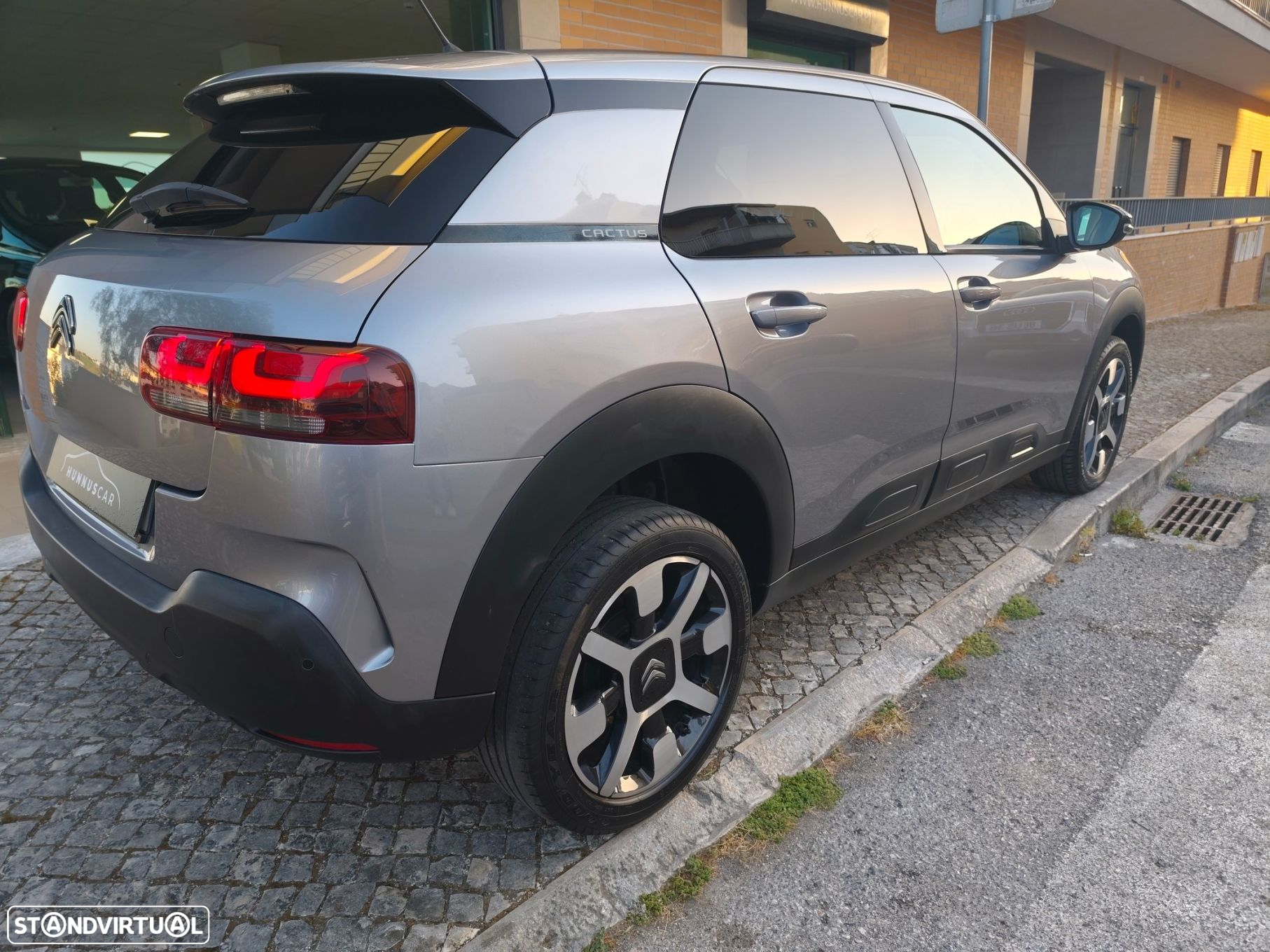 Citroën C4 Cactus 1.2 PureTech Shine Pack - 27