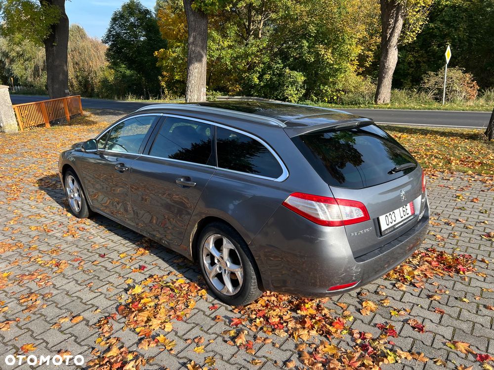 Peugeot 5008 - 10
