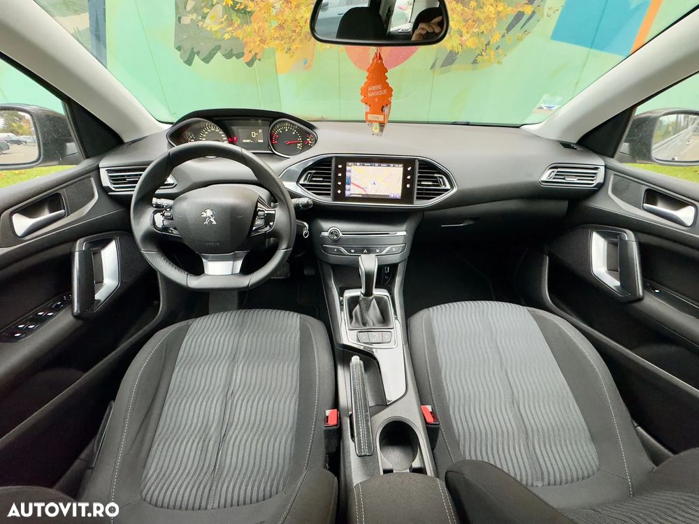 Peugeot 308 - 14