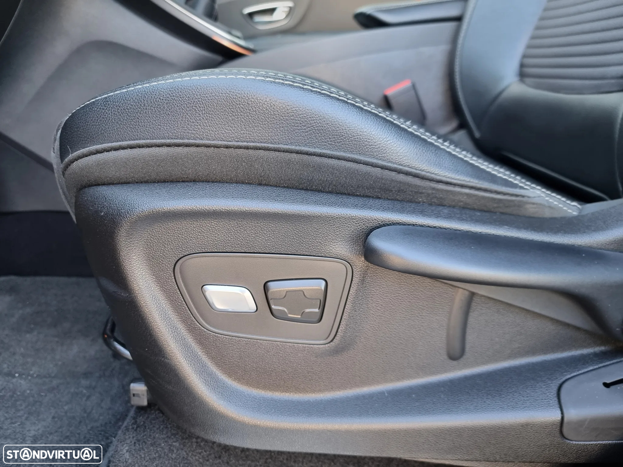 Renault Scénic 1.3 TCe Bose Edition - 12