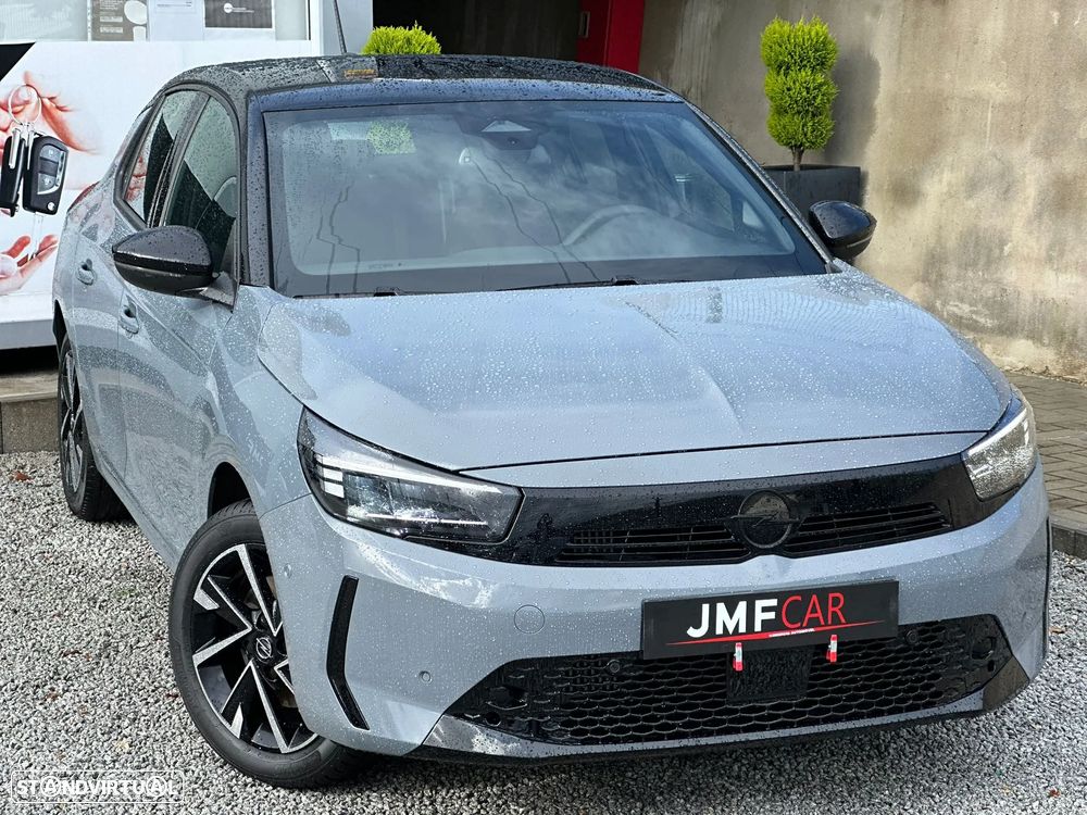 Opel Corsa 1.2 T GS - 1