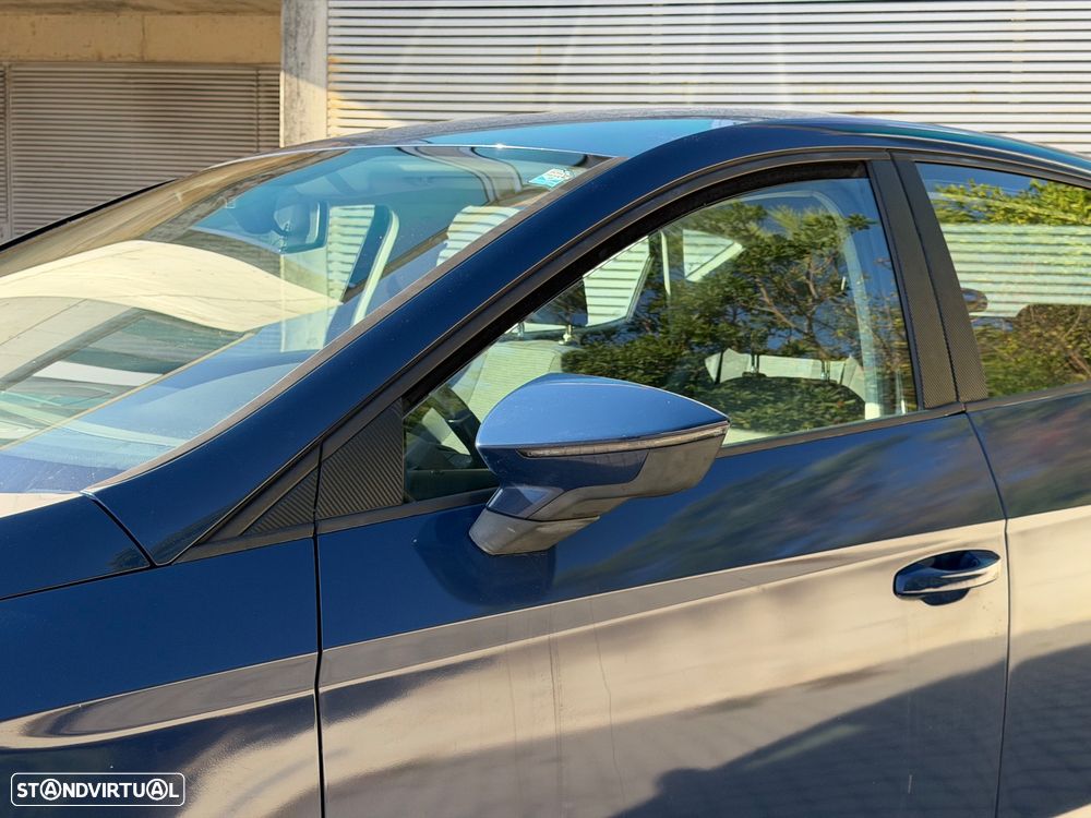 SEAT Leon 1.6 TDI S&S Style - 3