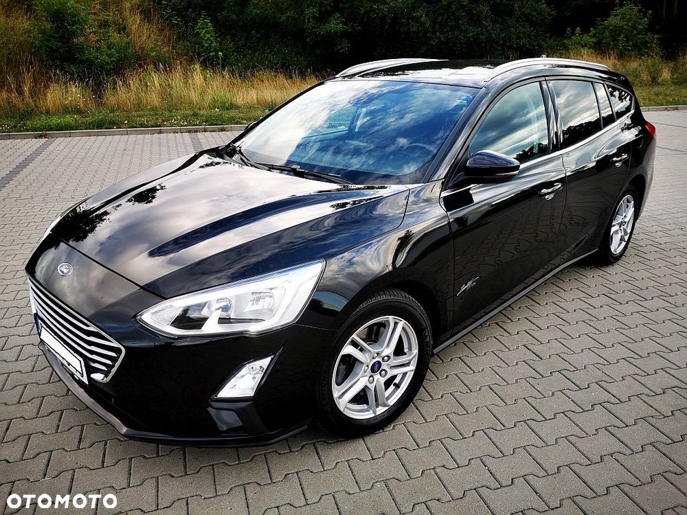 Ford Focus 1.0 EcoBoost Titanium X - 30