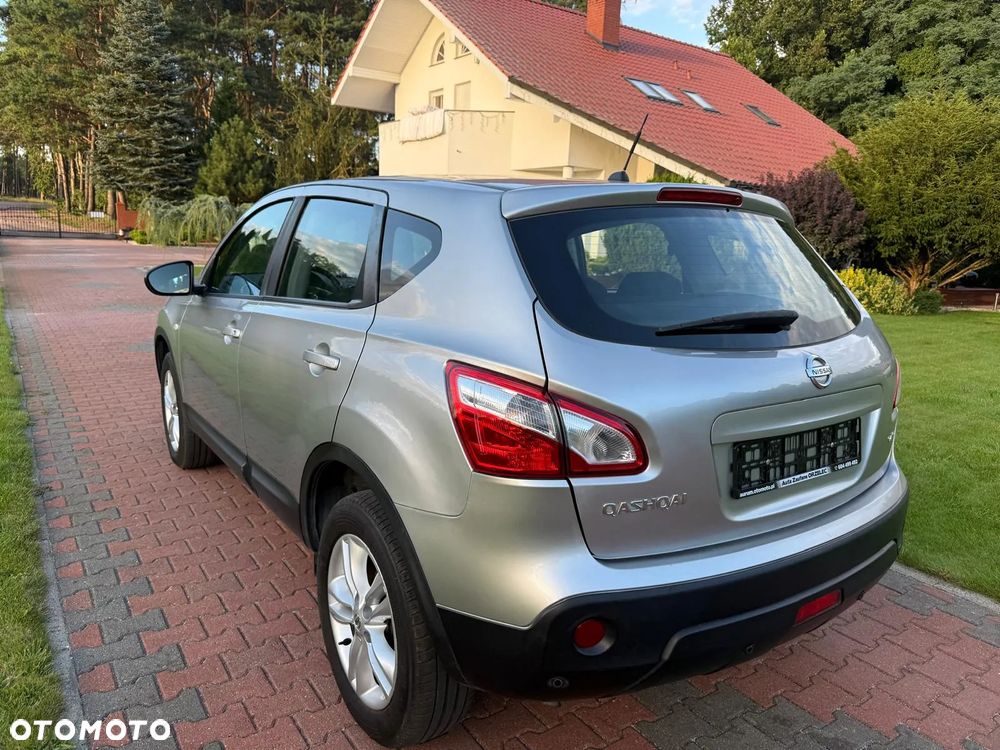 Nissan Qashqai 1.5 dCi DPF acenta - 6