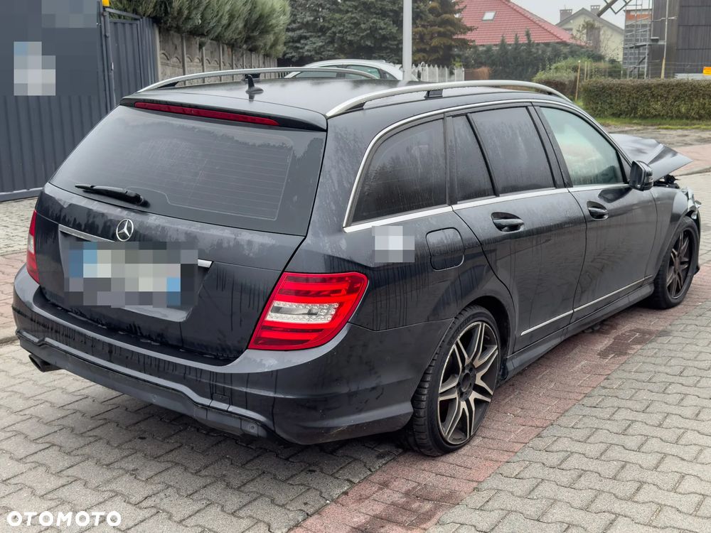 Mercedes-Benz Klasa C 220 CDI DPF Automatik Avantgarde - 2