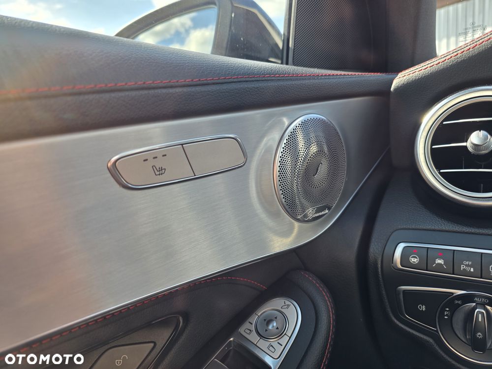 Mercedes-Benz GLC - 22