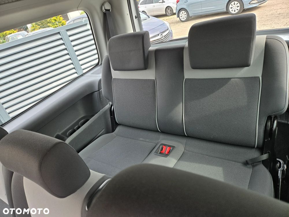 Volkswagen Caddy Comfortline - 7