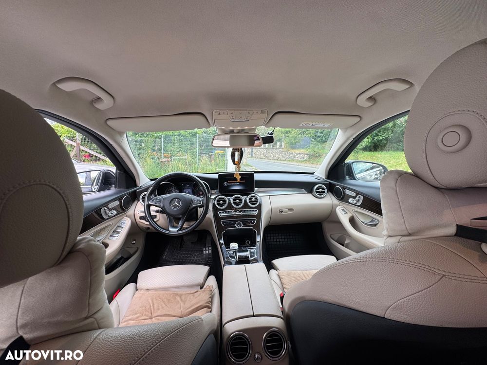 Mercedes-Benz C - 3
