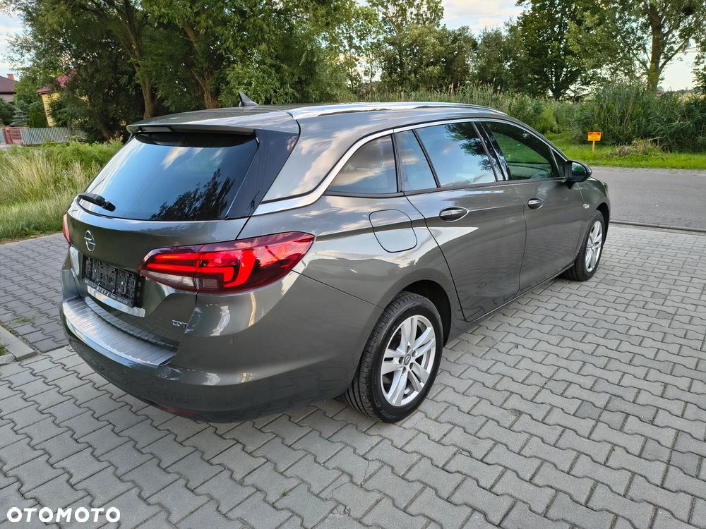 Opel Astra 1.6 D (CDTI) Automatik Edition - 3