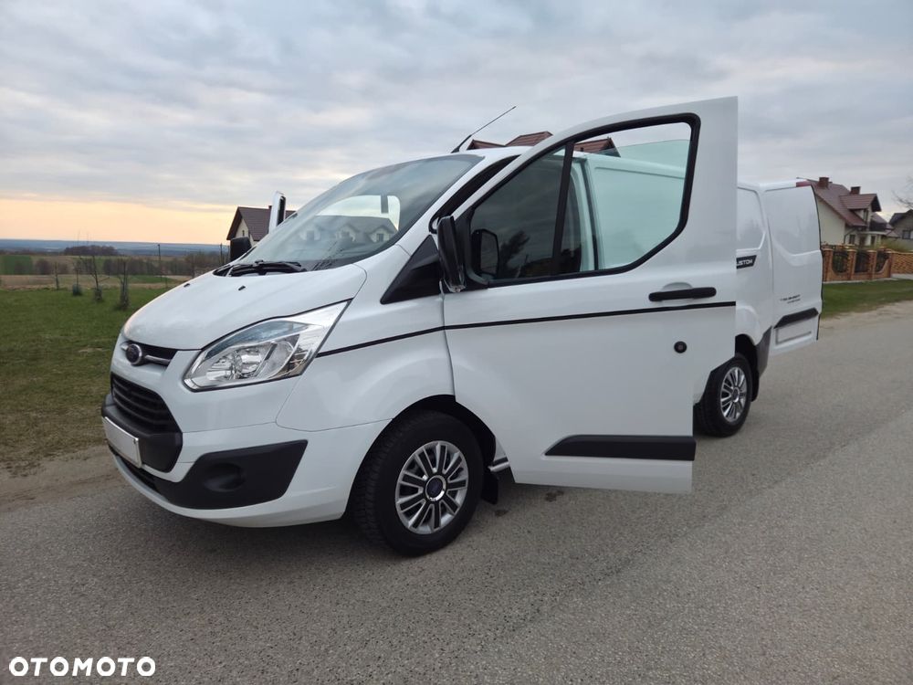 Ford Transit - 19
