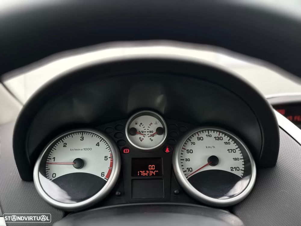 Peugeot 207 1.4 HDi Trendy - 19