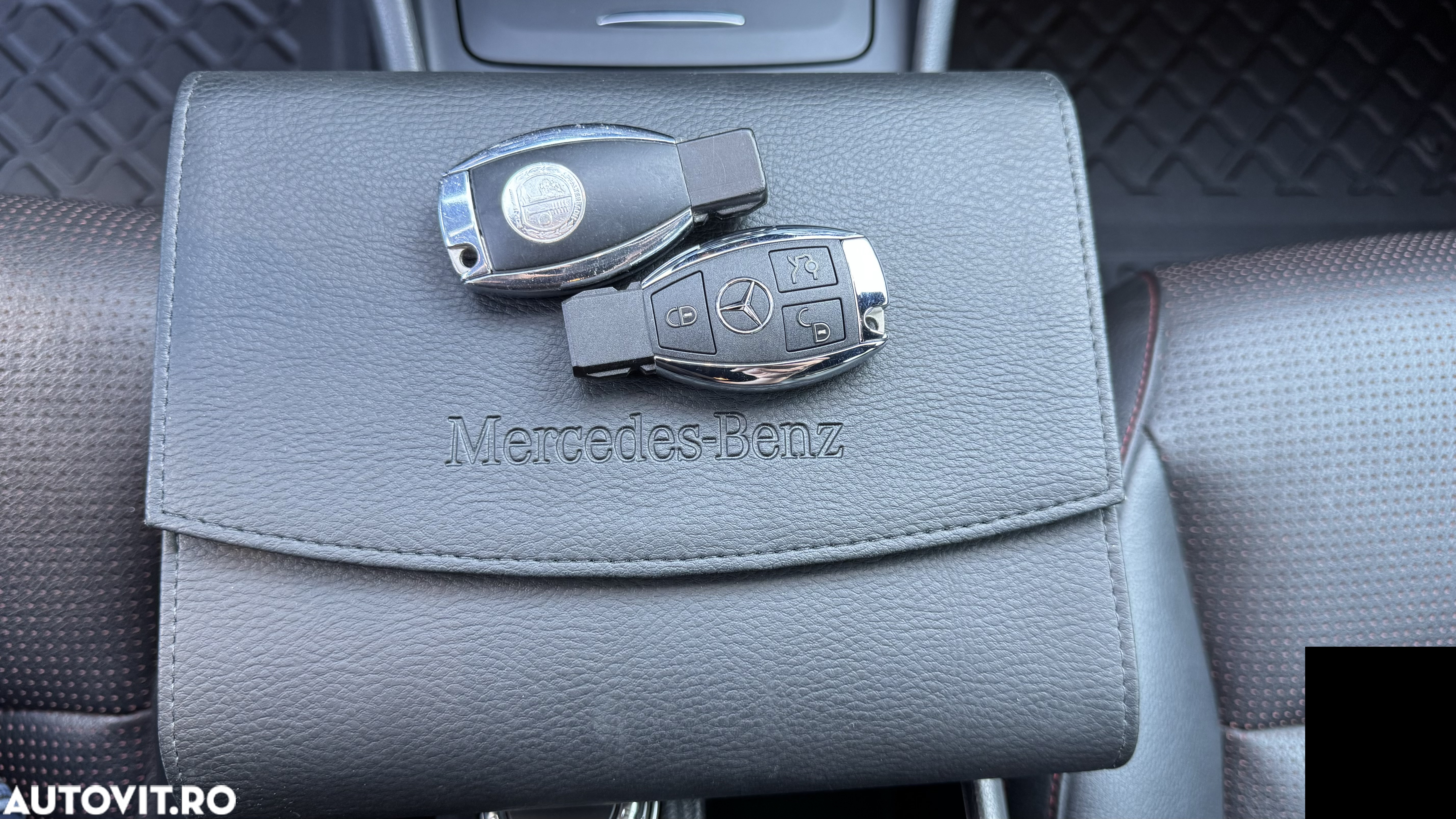 Mercedes-Benz GLA 45 AMG 4Matic 7G-DCT - 24