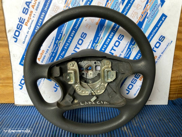 Volante Lancia Y (840_)