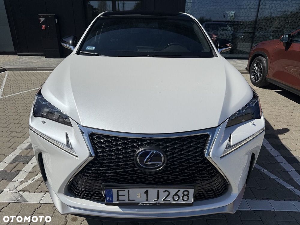Lexus NX 300h F Sport AWD - 3