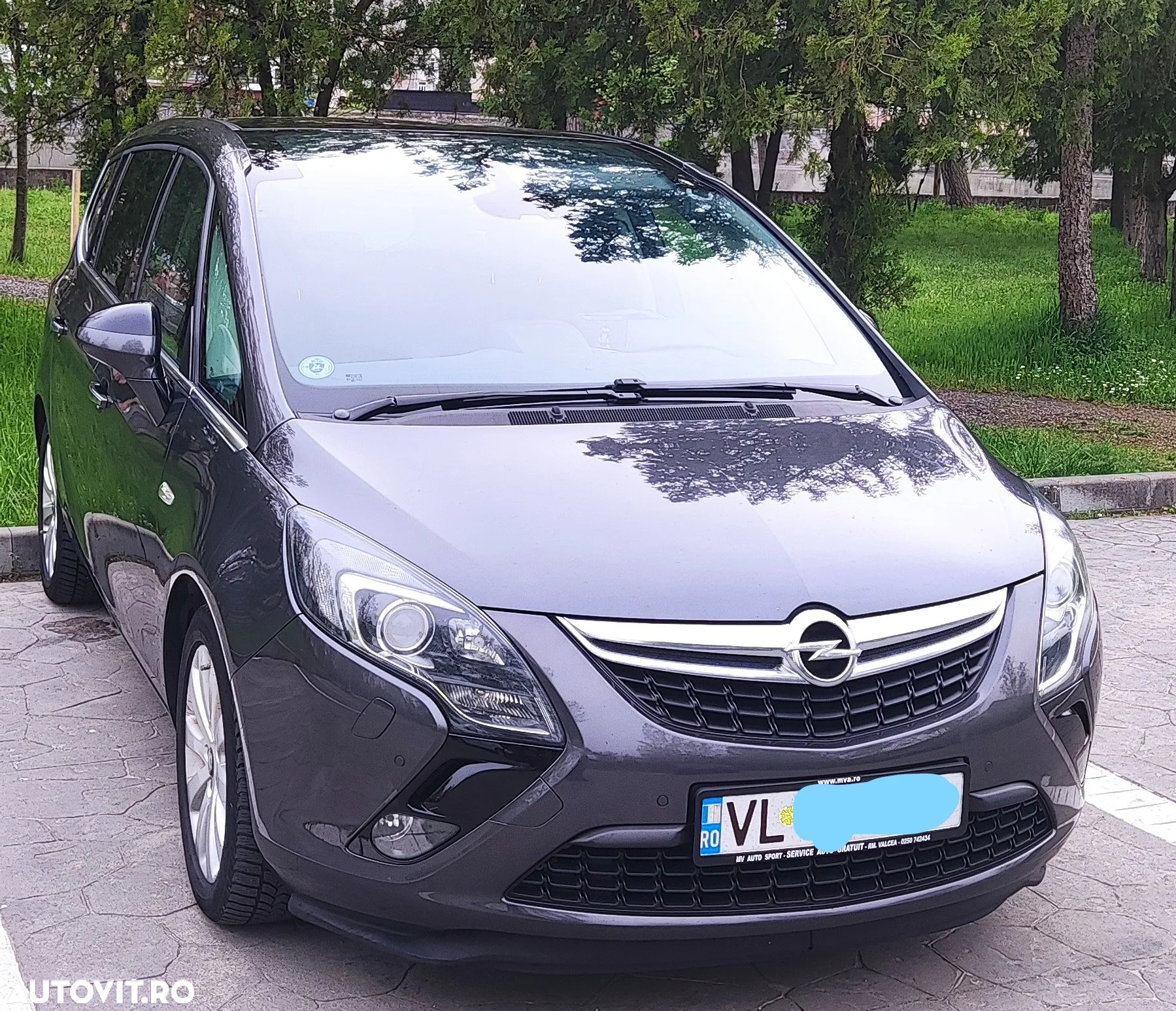 Opel Zafira Tourer 2.0 CDTI ecoFLEX Start/Stop Edition - 4