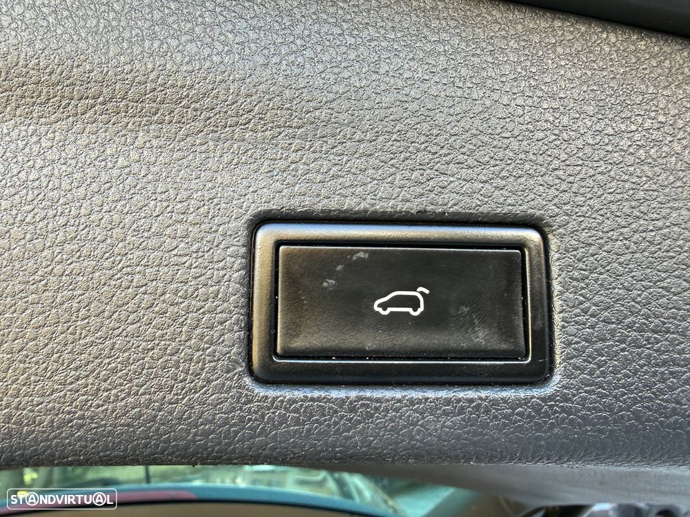 VW Sharan - 20