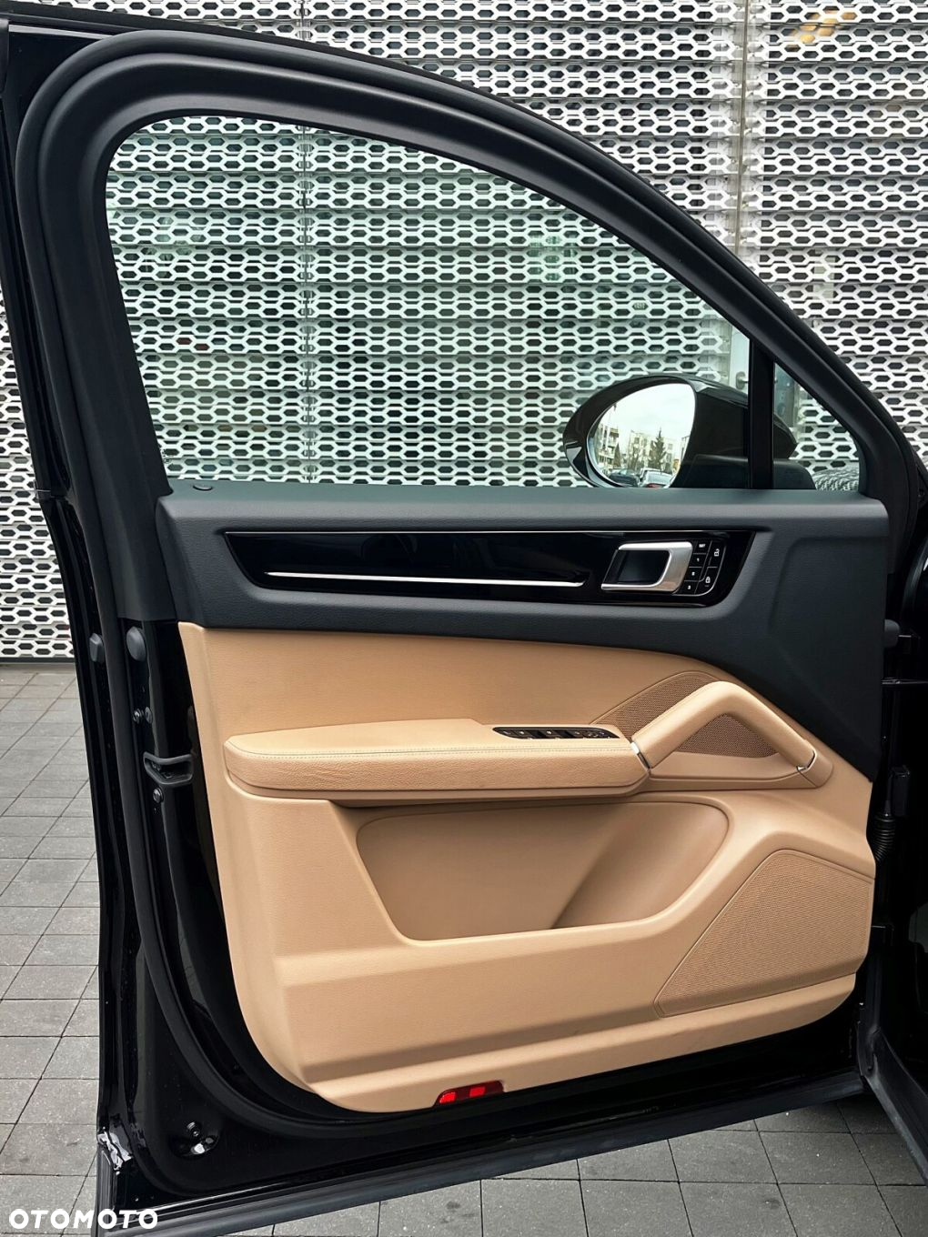 Porsche Cayenne - 20