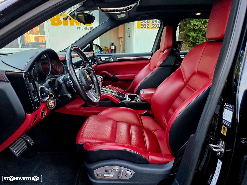 Porsche Cayenne S - 7