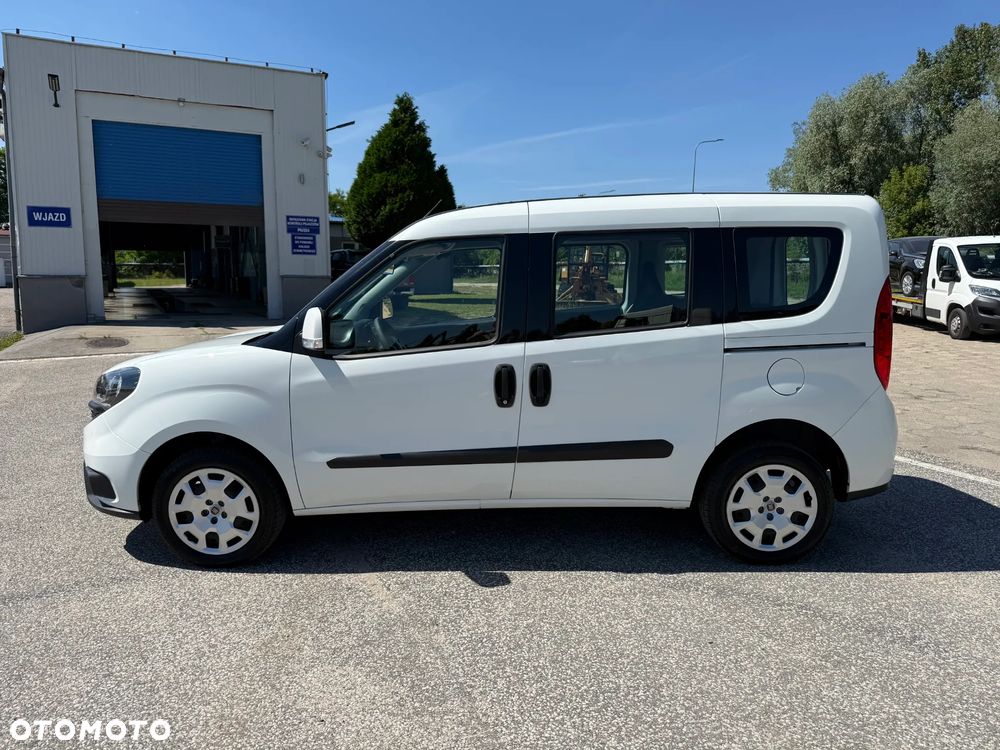 Fiat Doblo 1.4 16V Active - 12