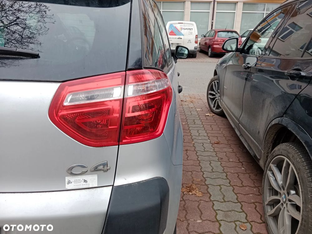 Citroën C4 Picasso - 24