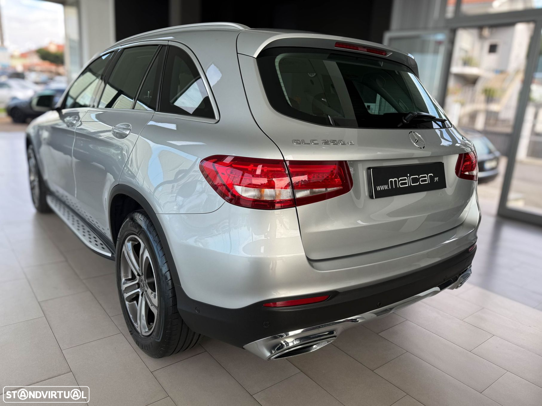 Mercedes-Benz GLC 250 d 4-Matic - 19