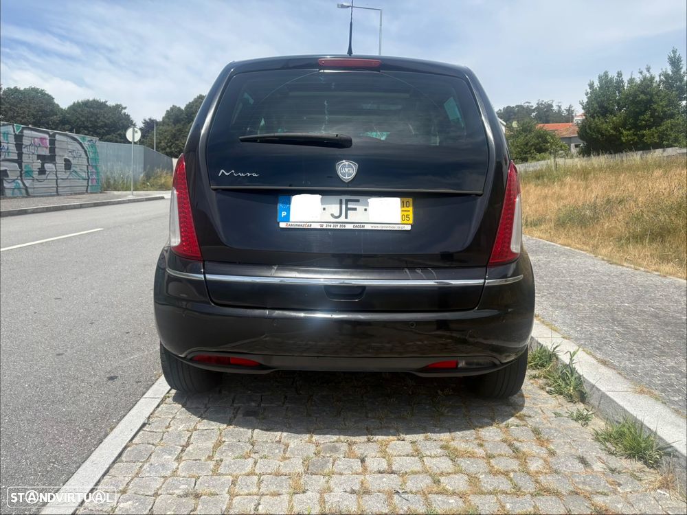 Lancia Musa 1.3 16V M-jet Platino S&S - 28