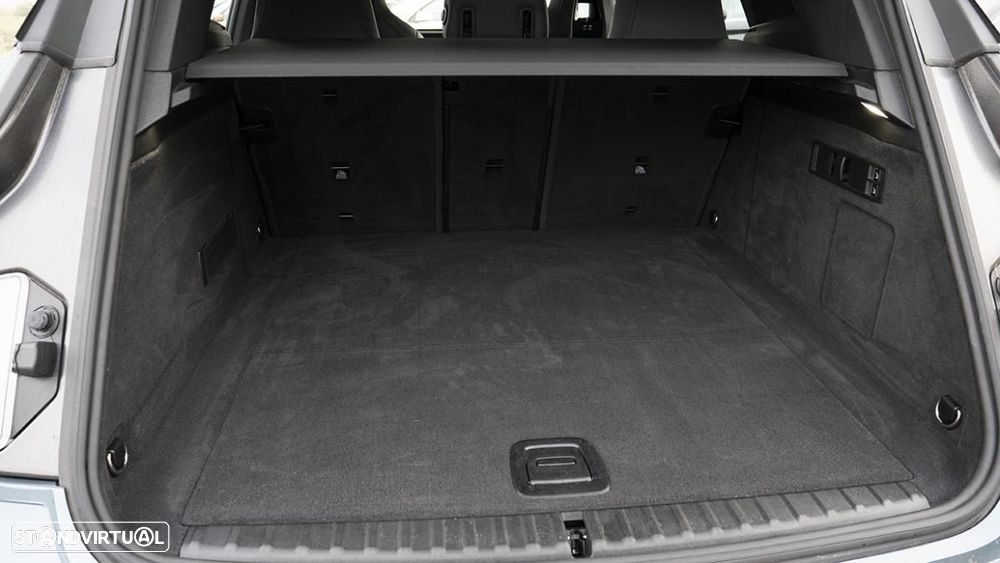 BMW iX xDrive 40 Pack Desportivo - 17