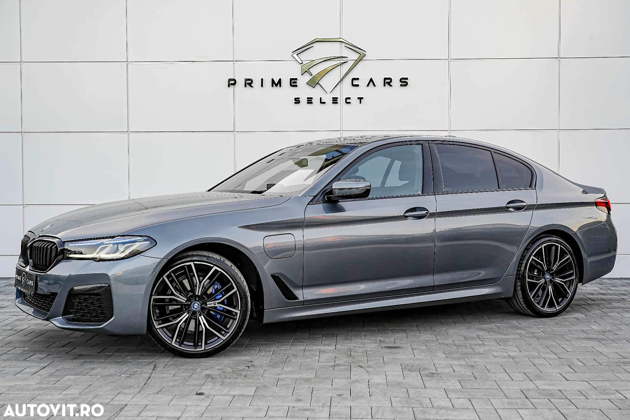 BMW Seria 5 530e Aut. M Sport Edition - 15