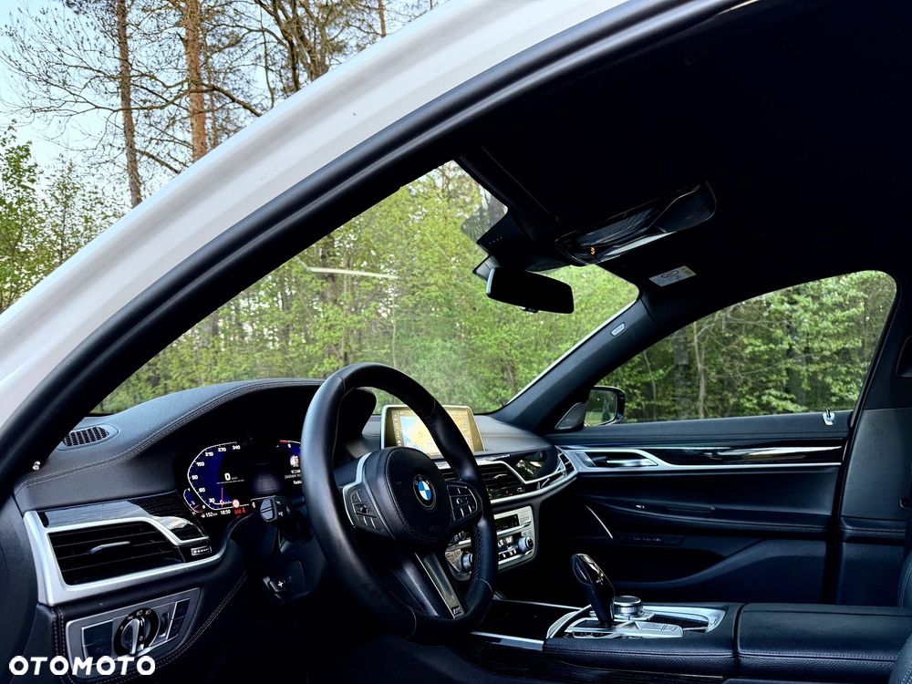BMW Seria 7 730d xDrive sport - 8