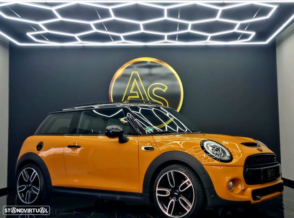 MINI 3 Portas - 16