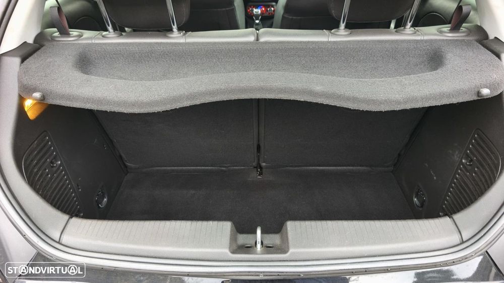 Opel Adam 1.0 T Black Jack - 13