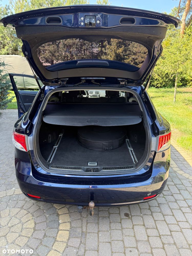 Toyota Avensis 1.8 Edition - 9